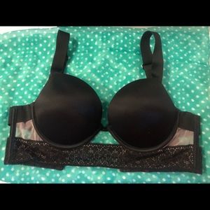 Victoria’s Secret push-up bra